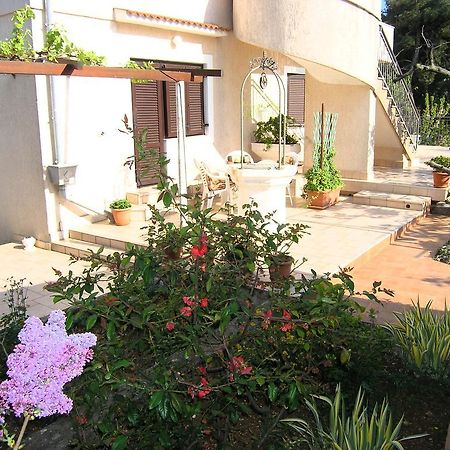Apartments Ines Krk Town Esterno foto