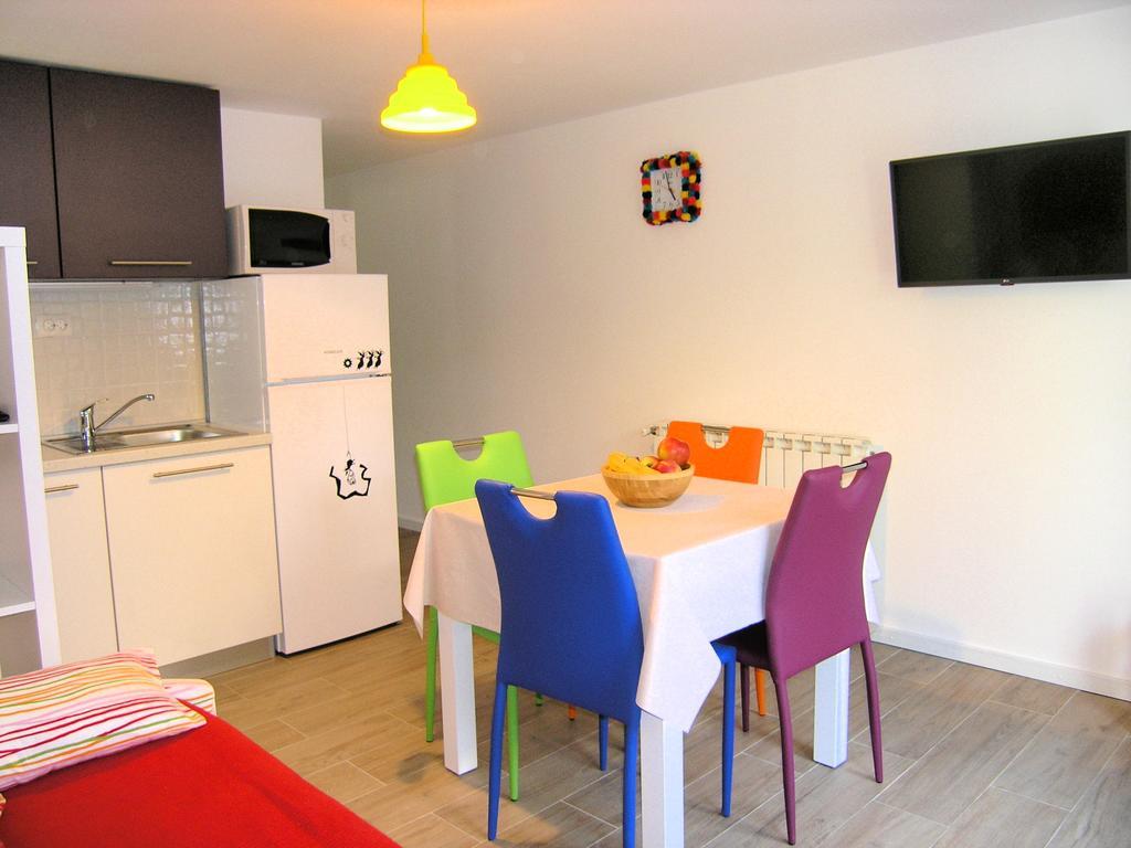 Apartments Ines Krk Town Esterno foto