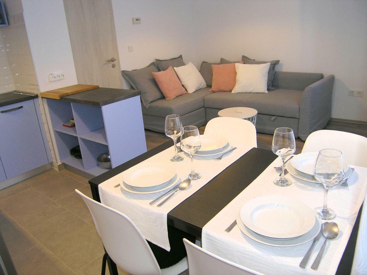 Apartments Ines Krk Town Esterno foto