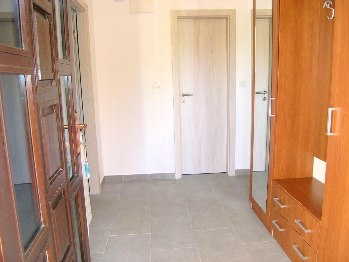 Apartments Ines Krk Town Esterno foto
