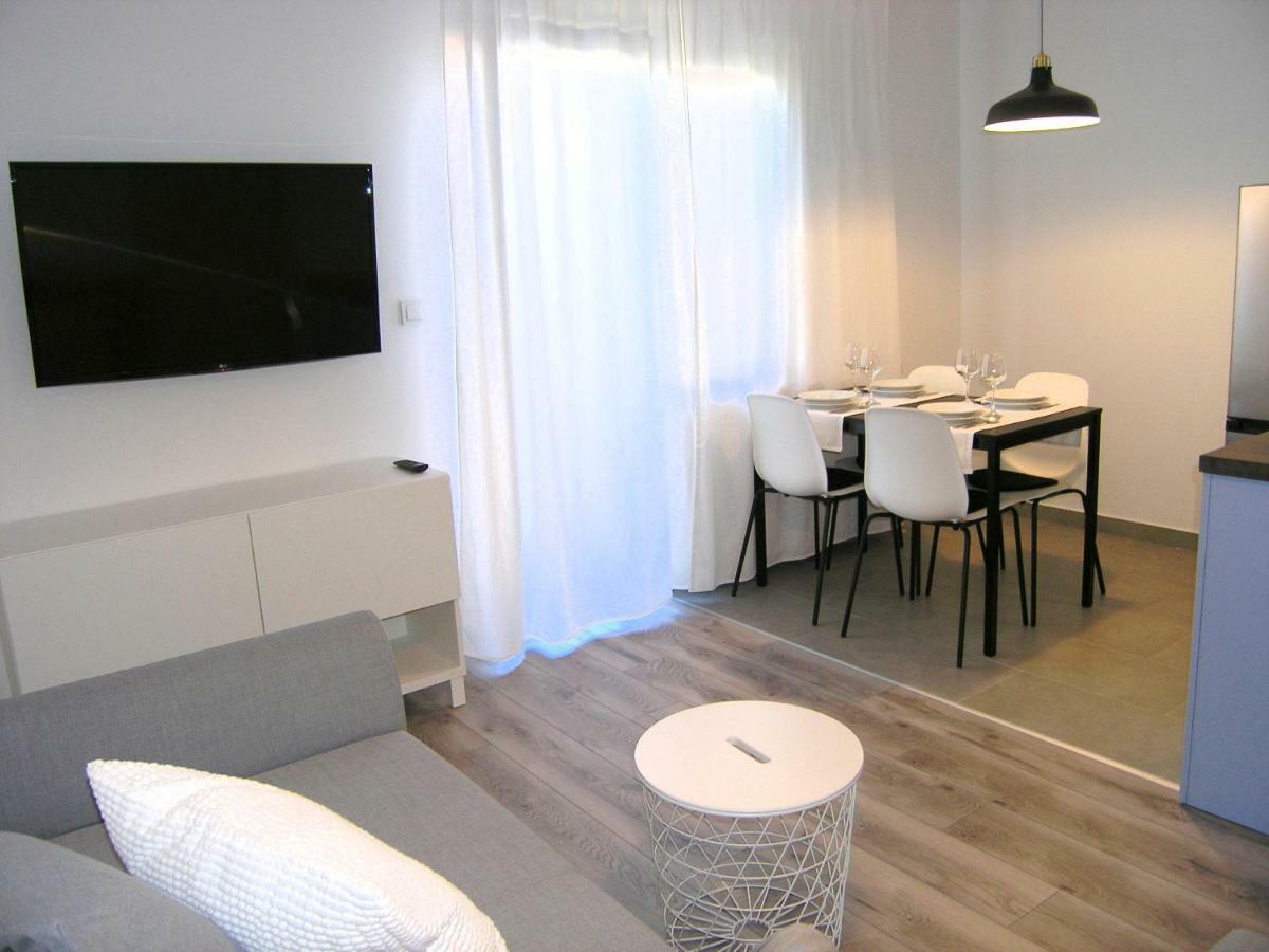 Apartments Ines Krk Town Esterno foto